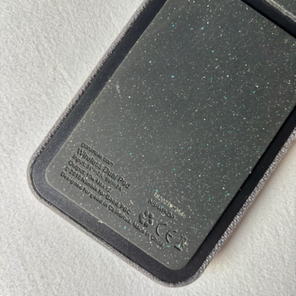 Nimble Wireless Dual Charger Pad - Picture 4 of 12